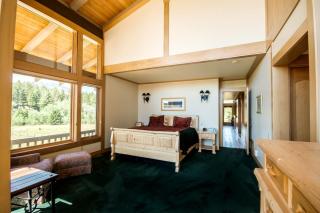 Elegant Mountain Retreat with Private Fishing Access near Madison River, Montana - 6