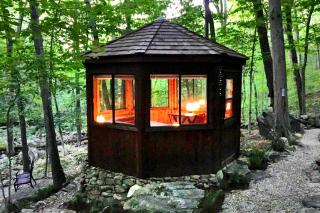 Fabulous Tiny House Surrounded by Forest in Norwich, Connecticut - 4