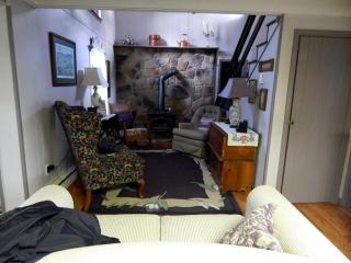Historic Riverside Cottage Rental with Gourmet Breakfast near Harrisonburg, Virginia - 3