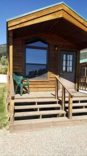 Equipped Cabin Ideal for a Rustic ans Serene Getaway in Montana - 0