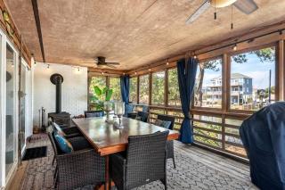 Gorgeous Waterfront Vacation Rental for an Unforgettable Family Getaway in Frisco, North Carolina - 9