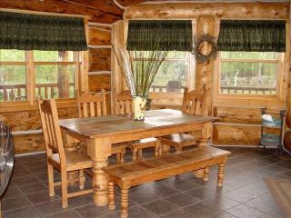 Delightful Cabin Rental near Custer Gallatin National Forest, Montana - 7