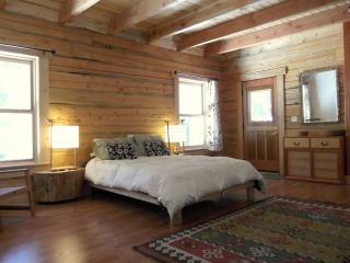 Updated Winter Getaway Great for Skiing in Soda Springs, California - 7