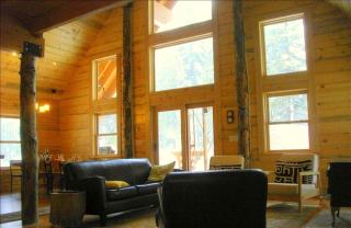 Updated Winter Getaway Great for Skiing in Soda Springs, California - 3