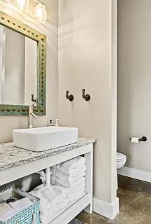 Wonderful Open-Plan Cottage for a Fantastic Family Retreat to Texas Hill Country near Dripping Springs, Texas - 4