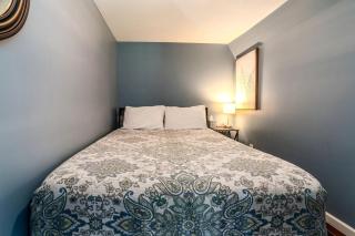 Serene Loft Cabin with Outdoor Grill and Fire Pit in Creal Springs, Illinois - 2