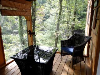 Romantic Cabin Rental Overlooking Otter Creek in the Adirondacks of Upstate New York - 5