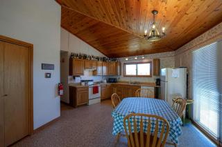 Quaint Vacation Rental with Madison River Views near Yellowstone in Southwest Montana - 3