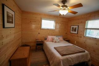 Private Cabin on the Banks of the Trade River in Grantsburg, Winsconsin - 7