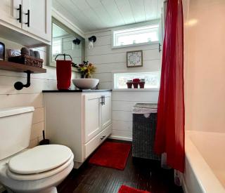 Guardian Angel Tiny House near Zion National Park - 3