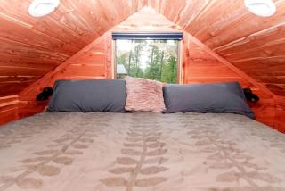 Charming Pet-Friendly Cabin with Stunning Mountain Views in Chattanooga, Tennessee - 9