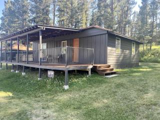 Pet Friendly Rapid City Getaway, Ideal for Family Glamping - 4