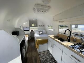 Rustic Charm meets Modern Luxury: Cozy Airstream in Grand Junction, Colorado - 6