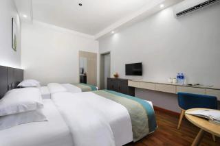 Whale Time Fenghuang Jiaxiang Light Luxury Hotel - 7