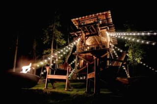 Epic Lookout Tree House Tower Overlooking the Breathtaking North Georgia Appalachian Mountains, Ringgold - 6