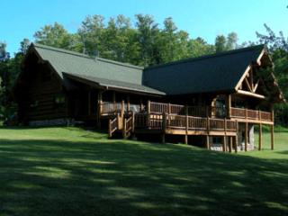 Lakefront Log Cabin with Private Beach for Group Getaway to Northern Wisconsin - 0