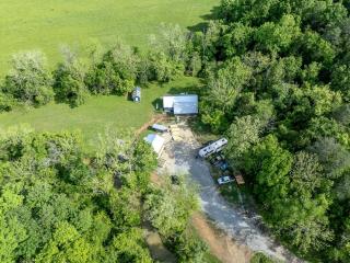 Off-Grid Tiny House with Fire Pit and Countryside Views in Tennessee - 5