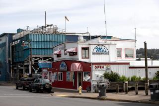 Luxury Oceanfront Vacation Rental with Hot Tub near Nye Beach, Newport, Oregon - 5