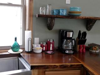 Stunning Eureka Springs Accommodation Perfect for Glamping in Arkansas - 4