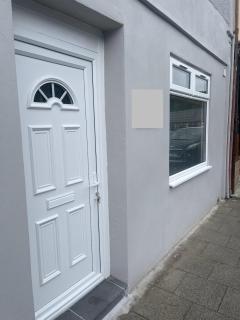 Flat in Maerdy - 4