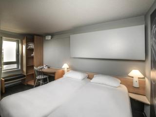 ibis Carcassonne Centre - La Cité - 4