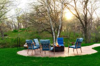 Lakefront Cottage Fully Equipped with Excellent Location in Saint Croix Falls, Wisconsin - 6
