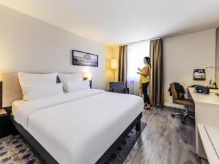 Mercure Hotel München Süd Messe - München - 4