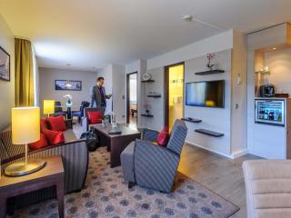 Mercure Hotel München Süd Messe - 1