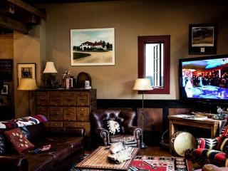 Gorgeous Green Mountains Vacation Rental with a Pool in Manchester, Vermont - 9