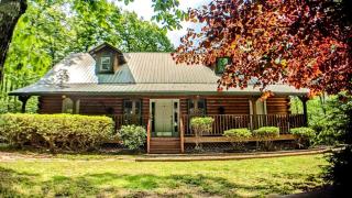 Elegant Room Rental for Two in Dahlonega, Georgia - 0
