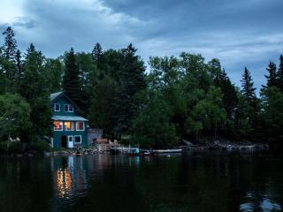 Gorgeous Cottage Rental on Banks of Rangeley Lake in Rangeley, Maine - 0