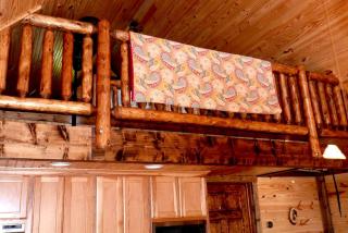 Vacation Cabin Rental near Amazing Hiking Trails in Liberty, Kentucky - 1