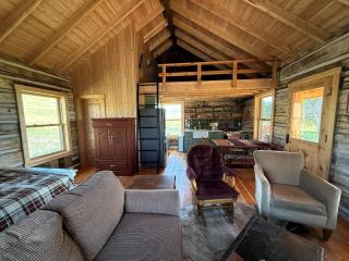 Charming Cabin with Pond and Mountain Views near Downtown Ennis, Montana - 6