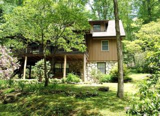 Cabin Rental with a Hot Tub near the Nantahala River, North Carolina - 5