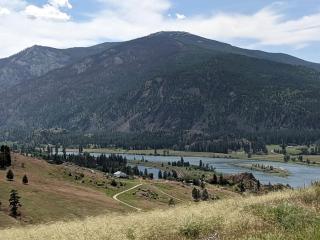 Remote Spacious Dome with Incredible Outdoor Landscape in Montana - 7