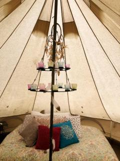 Beautiful Bell Tent Rental near Kansas City for Glamping in Missouri - 5