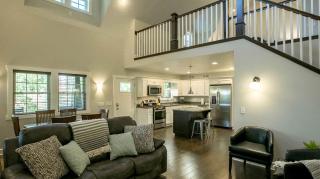 Sweet Private Cabin with Jacuzzi and Fire Pit in Ohio - 9