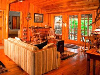 Rustic Cabin on a Ranch near the Ocala National Forest in Central Florida - 9