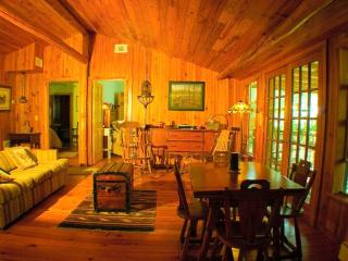 Rustic Cabin on a Ranch near the Ocala National Forest in Central Florida - 5