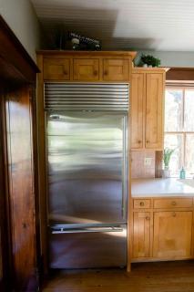 Tranquil Retreat to the Woods: Beautiful Family-Friendly Cottage near Owensville, Missouri - 2