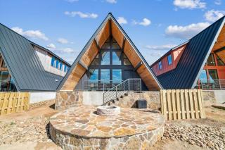 Elegant Modern A-Frame Surrounded by Nature in Texas - 0