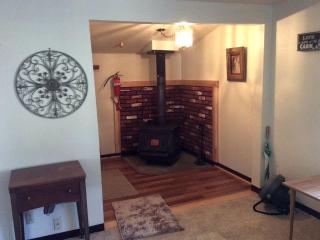 Family-Friendly Cabin Rental in the Wilderness of Central Idaho - 7