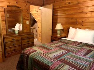 Charming Cabin Rental in the Forest near Beckley, West Virginia - 7