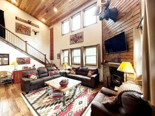 Incredible Wooden Cabin with Fantastic Hiking Trails in Island Park, Idaho - 9