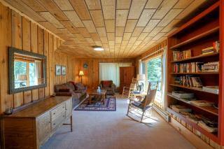 Charming Riverside Cabin with Deck Overlooking Madison River near Three Dollar Bridge in McAllister, Montana - 8