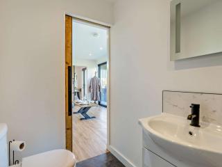 1 Bed in Worcestershire 89033 - 2