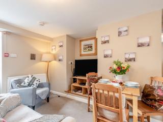 2 Bed in Cosheston FB060 - 7