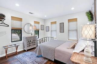 Luxurious Rental with Private Yard and BBQ in Wimberley, Texas - 4