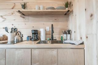 Charming Micro Home Escape: Unforgettable Glamping Experience in Colorado - 8