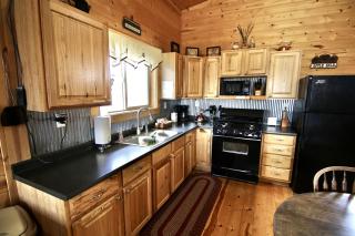 Rustic Cabin Rental with Porch at Foot of Abajo Mountains near Moab, Utah - 5